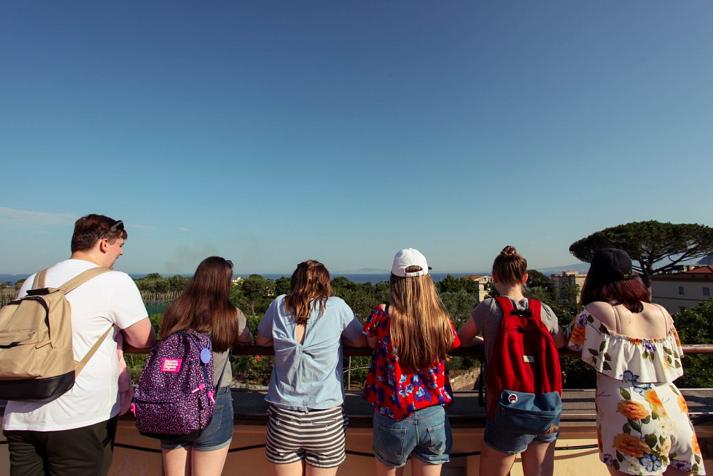 Calum,Talla, Ruth, Lauren, Zara and Melissa - Sorrento 